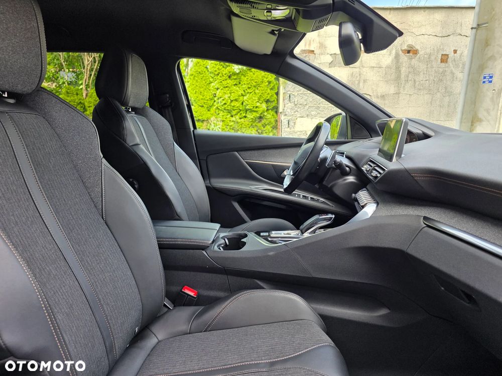 Peugeot 3008 1.5 BlueHDi GT Pack S&S EAT8 - 8