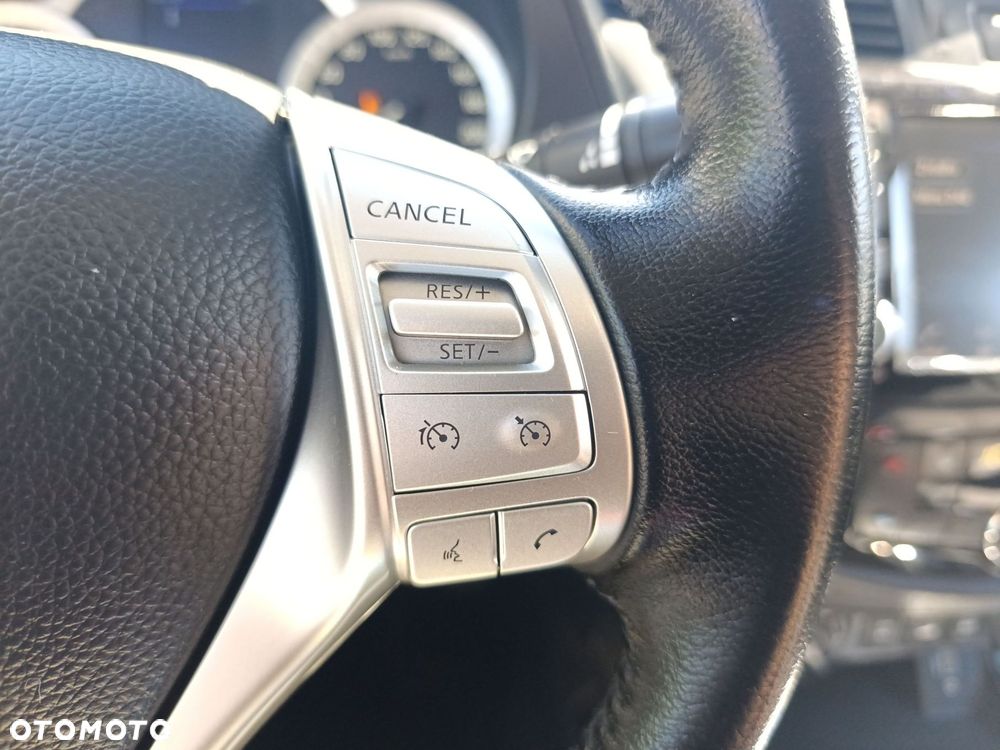 Nissan Navara - 27
