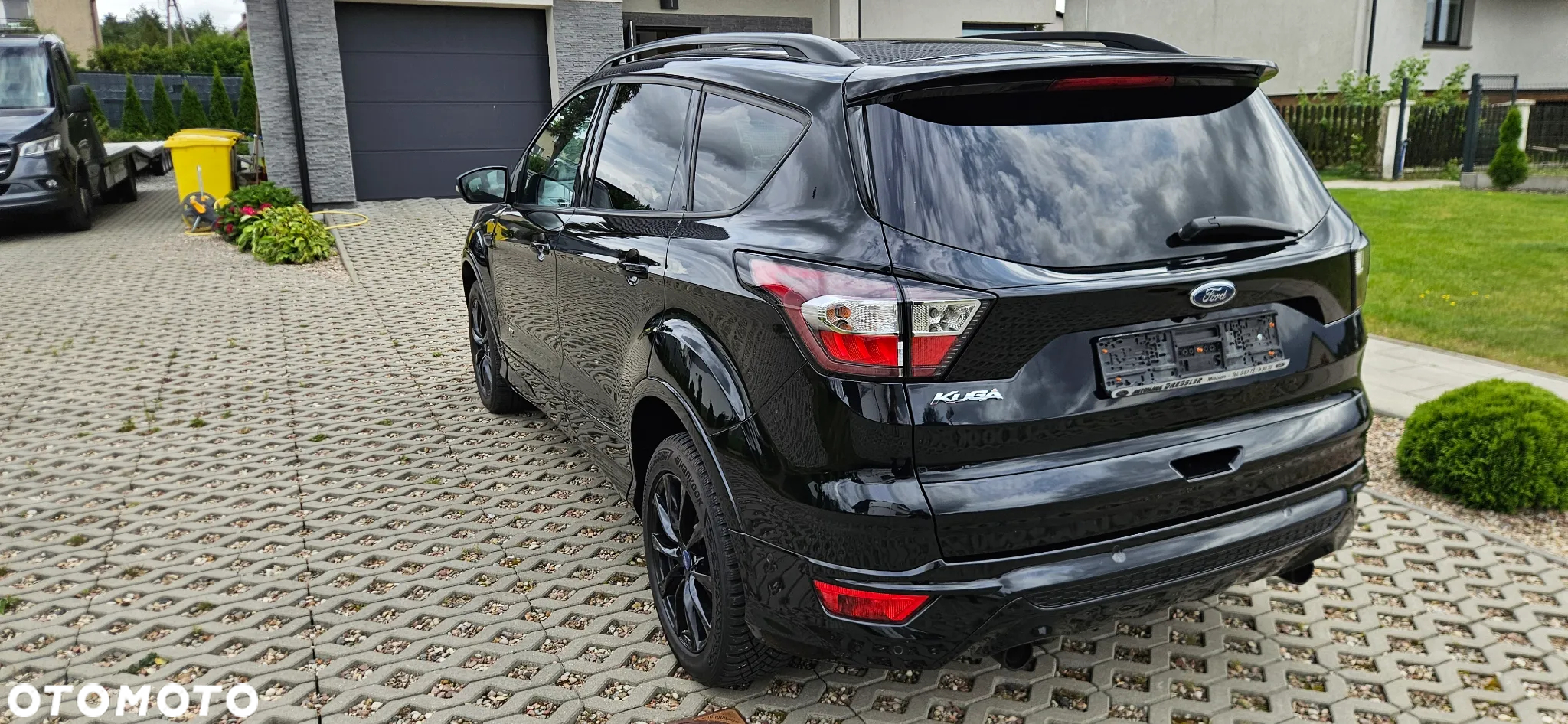 Ford Kuga 2.0 TDCi 4x4 ST-Line - 27