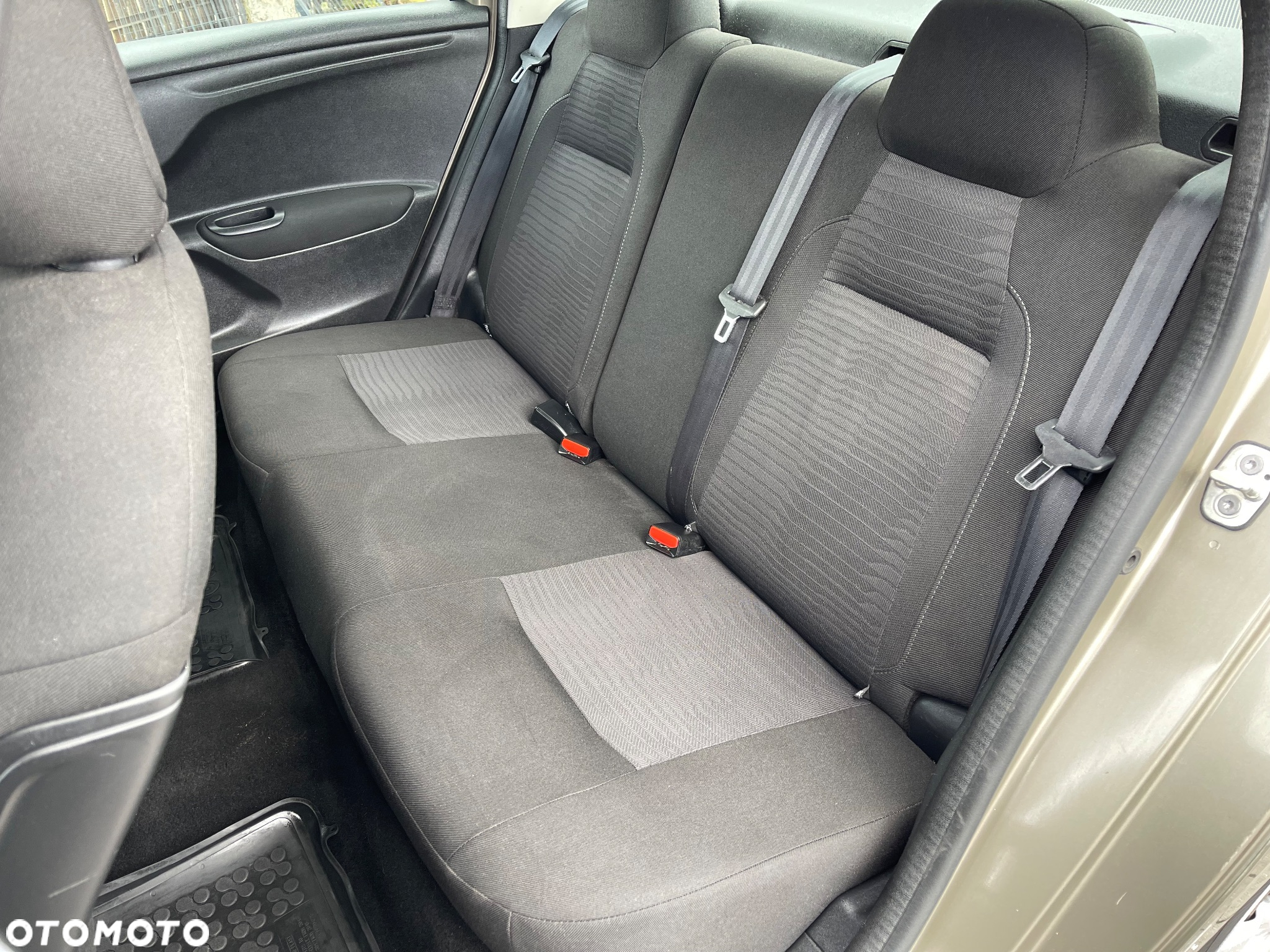 Peugeot 301 1.2 VTi/Pure Tech Allure - 18