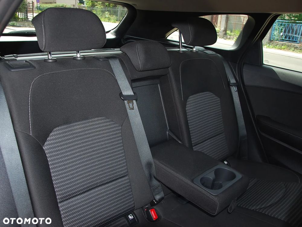 Kia Ceed - 15
