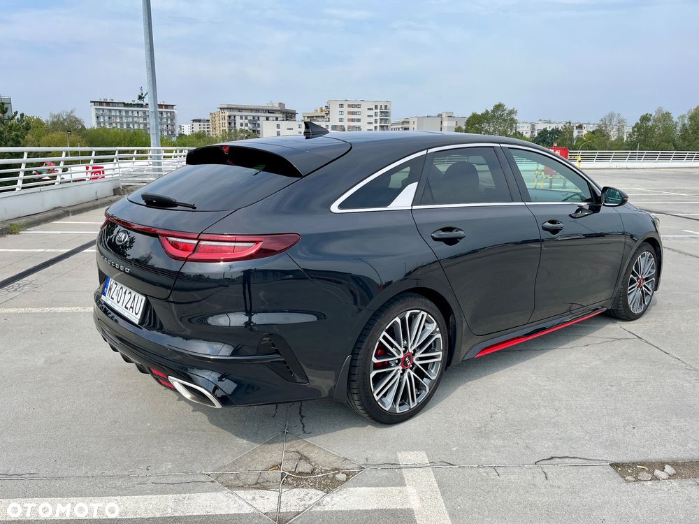 Kia ProCeed 1.6 T-GDI GT DCT - 10
