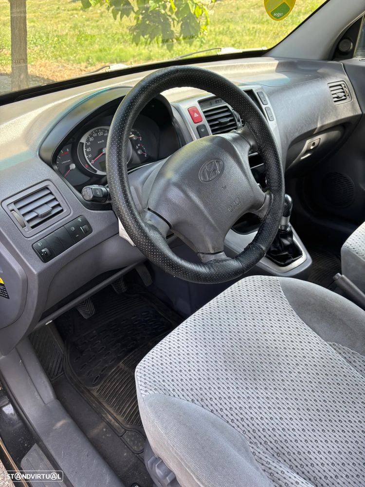 Hyundai Tucson 2.0 CRDi Comfort 4WD - 11