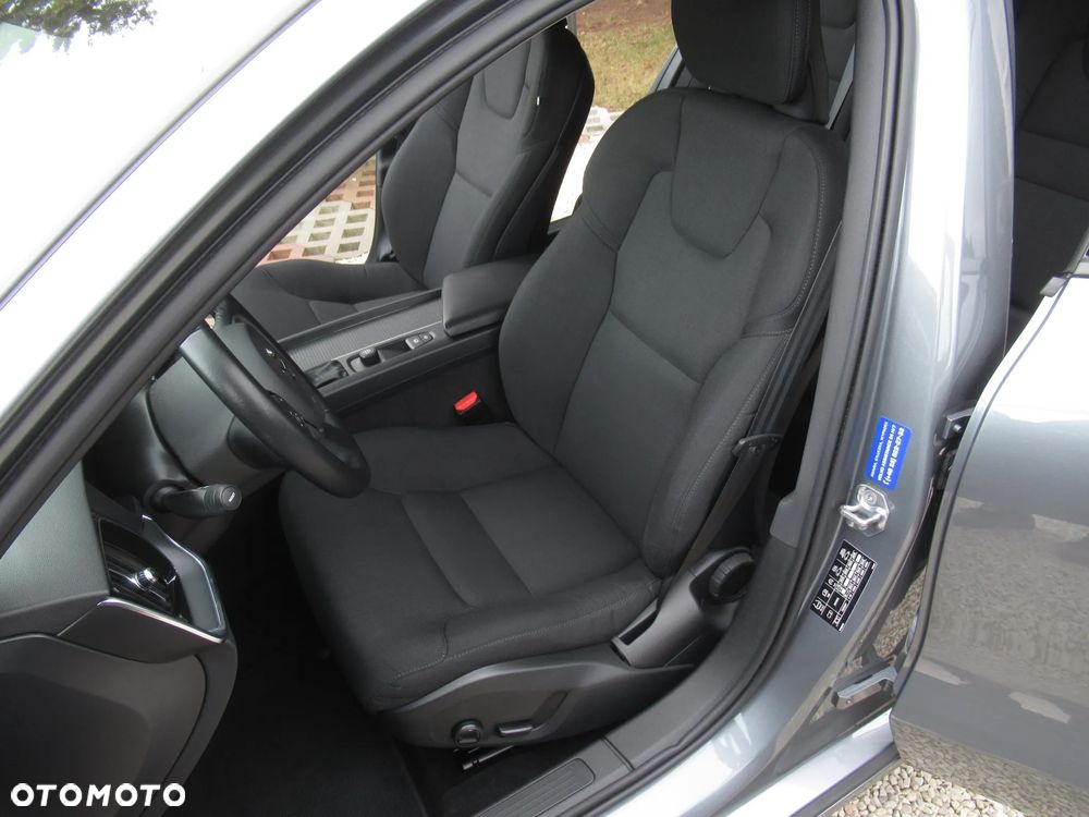 Volvo V60 T4 Momentum - 6