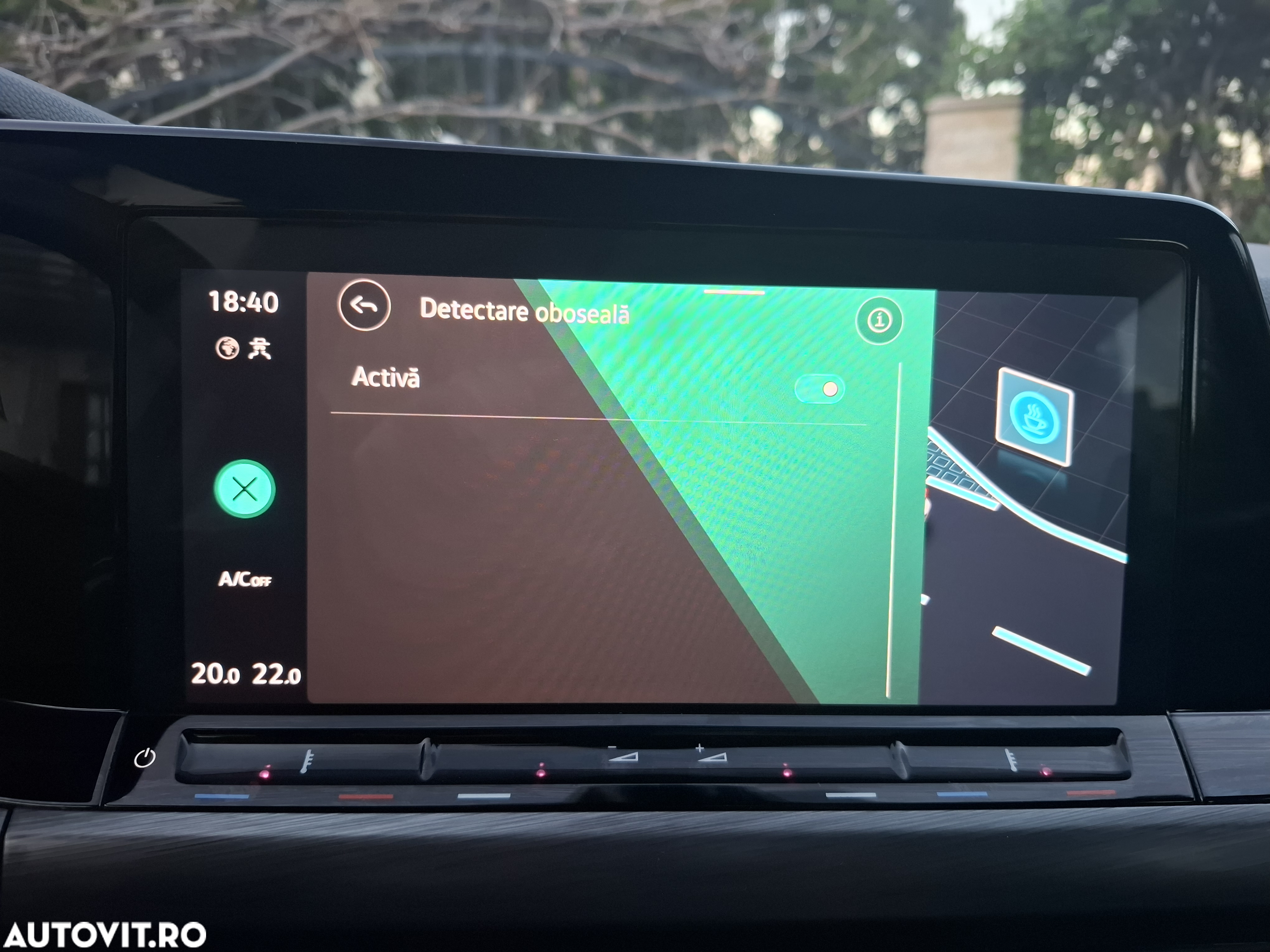 Volkswagen Golf 1.5 eTSI DSG MHEV Style - 23