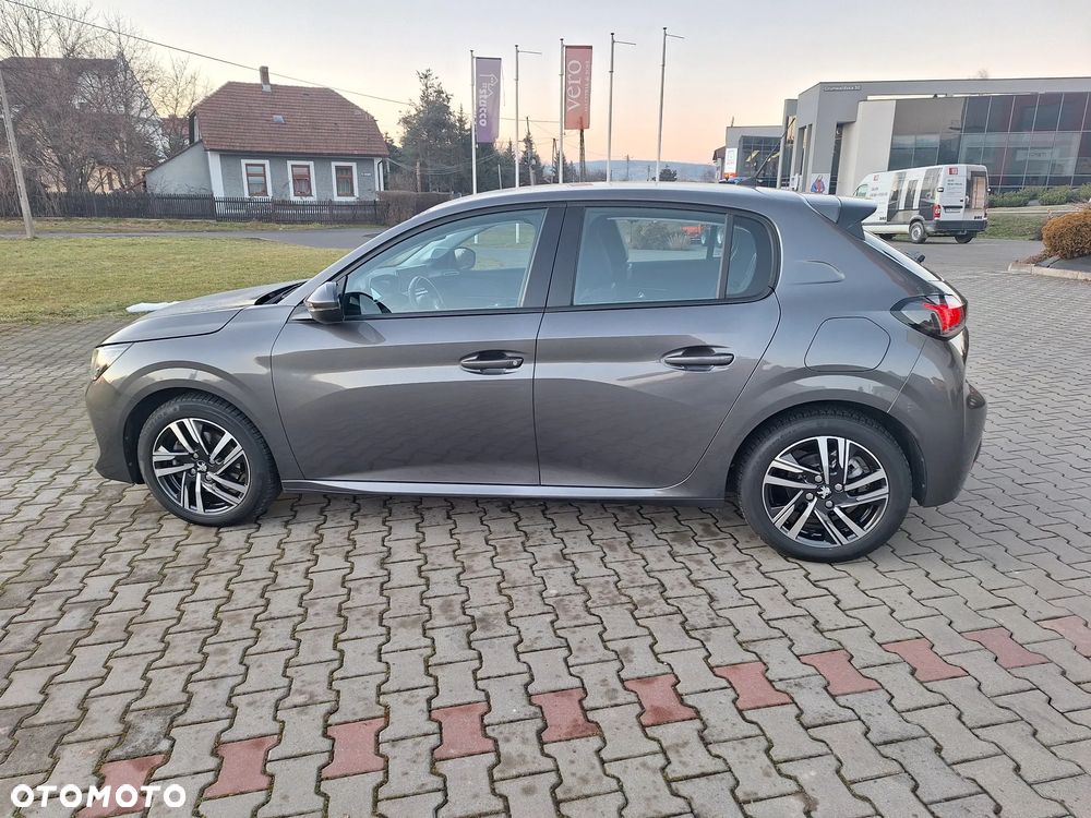 Peugeot 208 PureTech 100 Business - 21