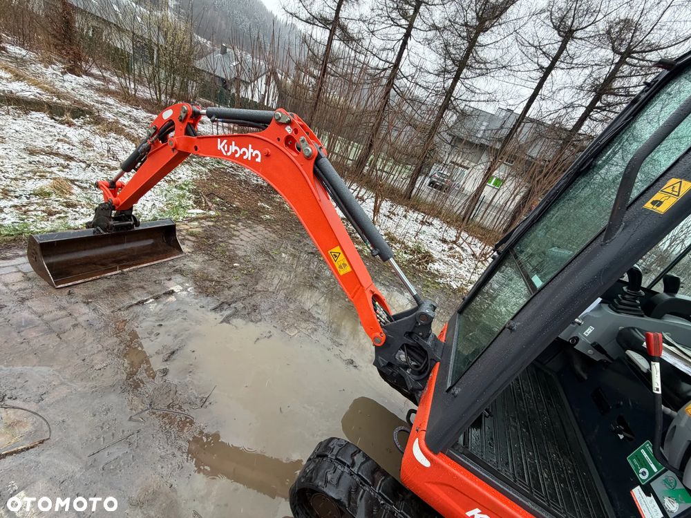 Kubota KX016-4 Koparka Gąsienicowa 2 tony. DEKRA aktualna do 2026r. Rozsuwane Hydr. podwozie! Sprowadzona z Gospodarstwa Norweskiego! Zero luzów i wycieków. Maszyna jak Nowa z Salonu! 2016rok. Pełna Dokumentacja. Gąsienice bez zużycia! Łyżka Skarpowa! Szybkozłącze! szybka wolna jazda. Ani deka luzów i wycieków. OKAZJA - 28