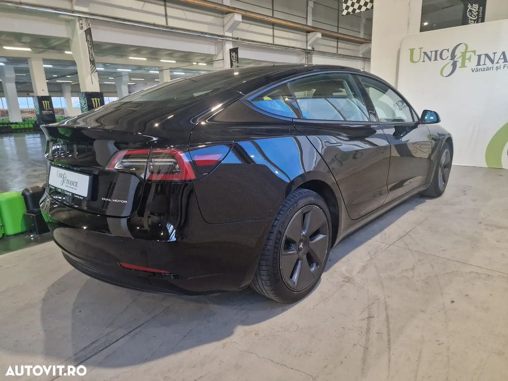 Tesla Model 3 Langstreckenbatterie Allradantrieb Dual Motor - 13