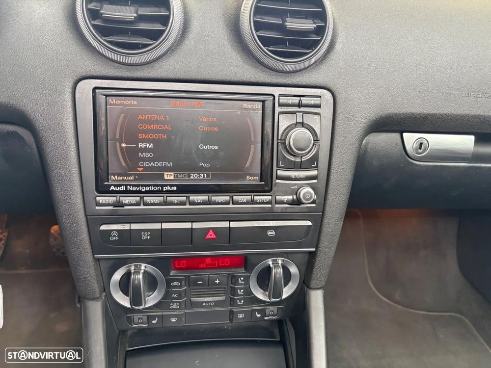 Audi A3 Cabrio 1.6 TDI (clean diesel) Attraction - 13