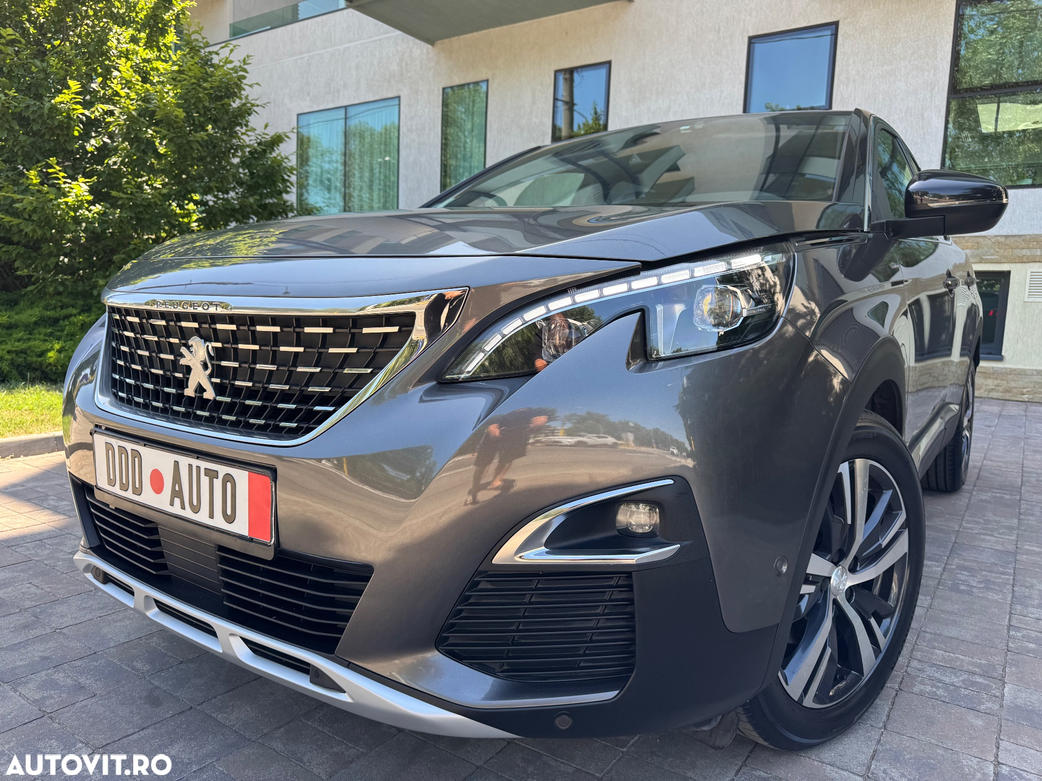 Peugeot 3008 PureTech 130 Stop & Start GPF EAT8 GT - 12