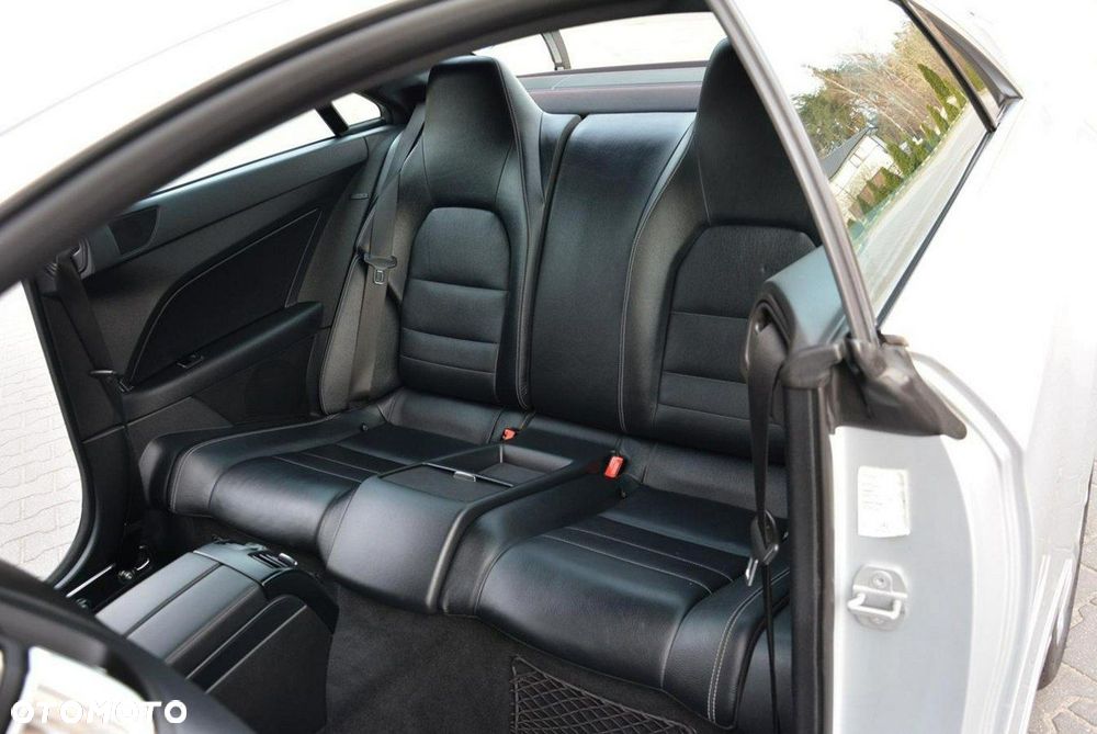 Mercedes-Benz Klasa E 350 CGI BlueEffICIENCY - 17