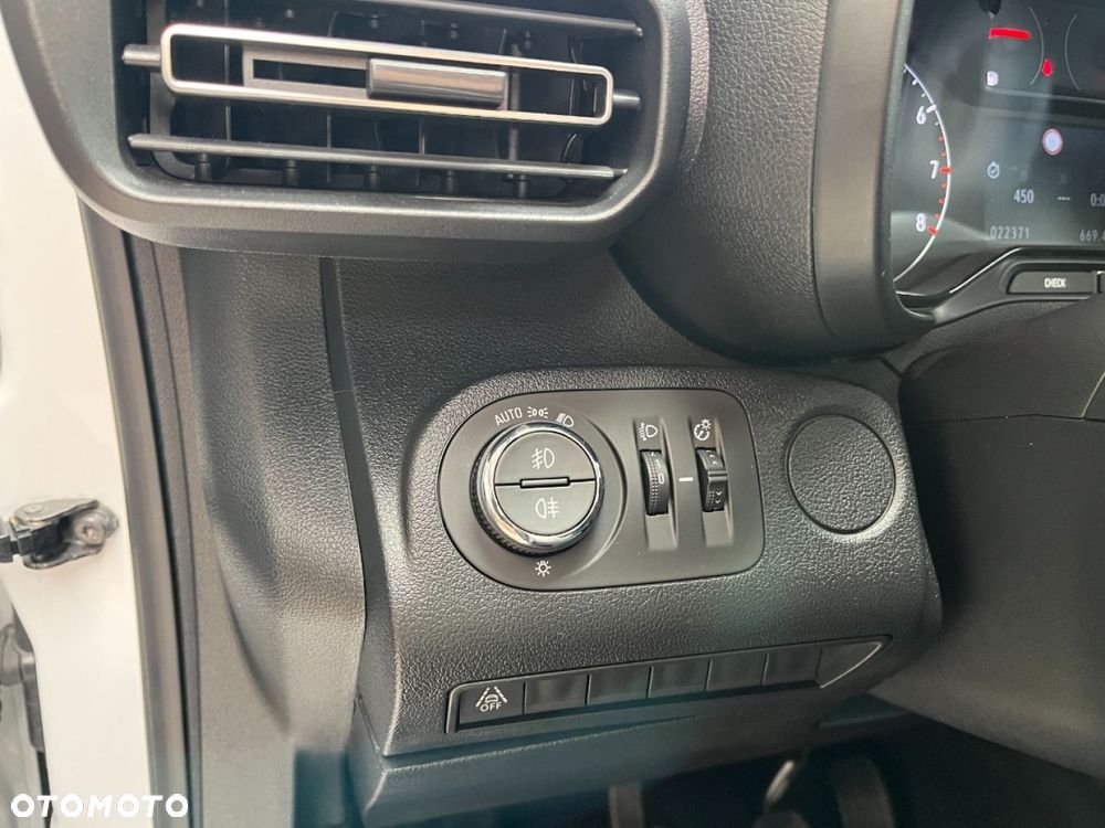 Opel Combo - 19