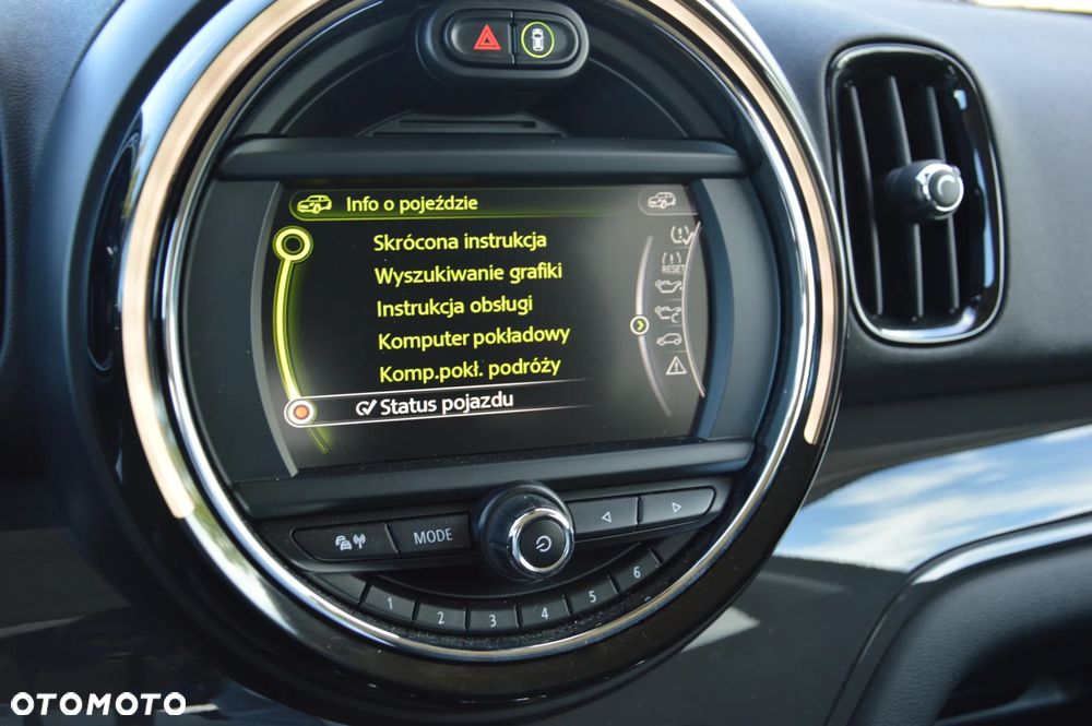 MINI Countryman Cooper D ALL4 - 19