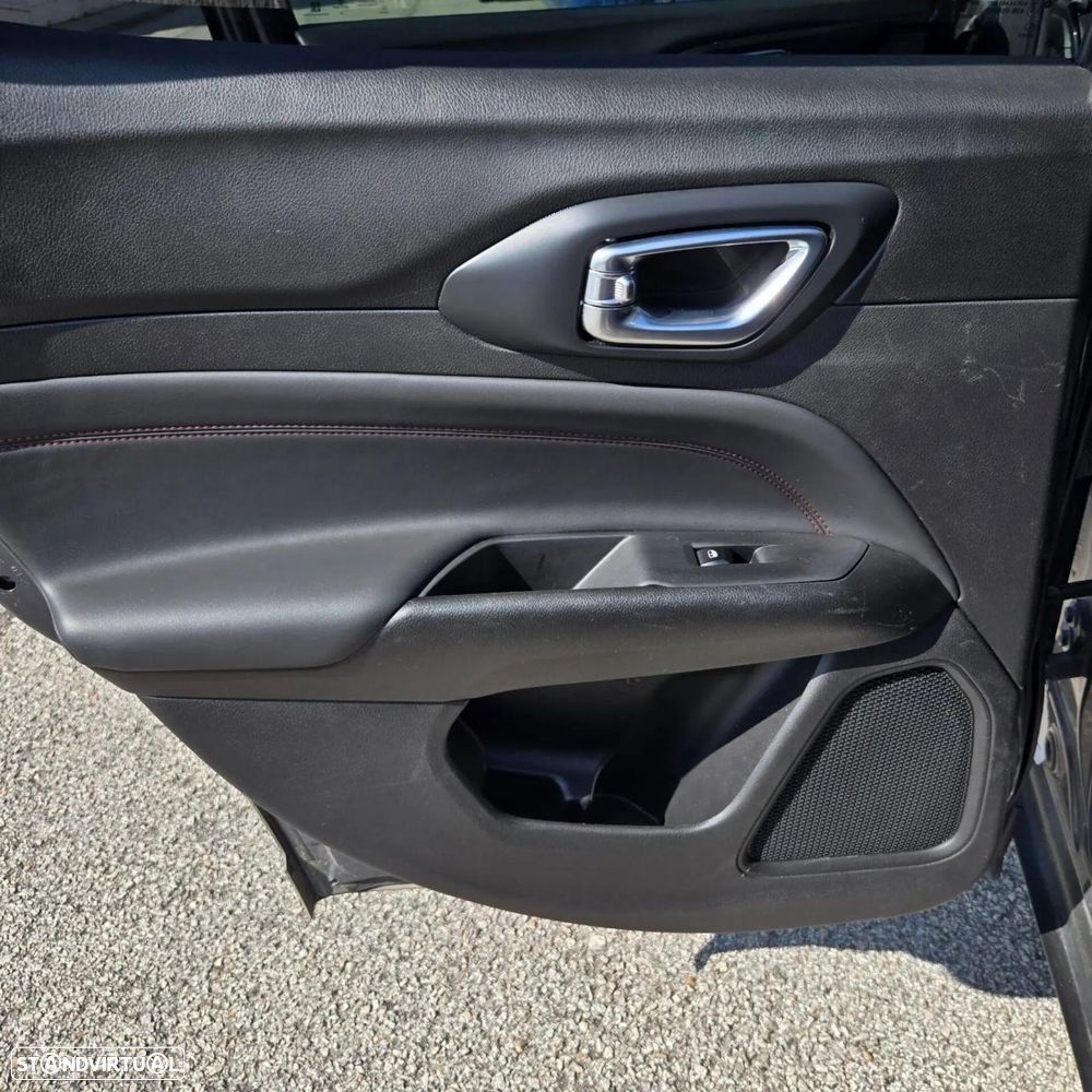 Jeep Compass 1.3 T-GDI 4xe Auto Trailhawk - 30