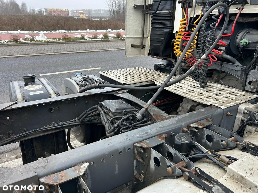 Volvo STANDARD AUTOMAT - 8