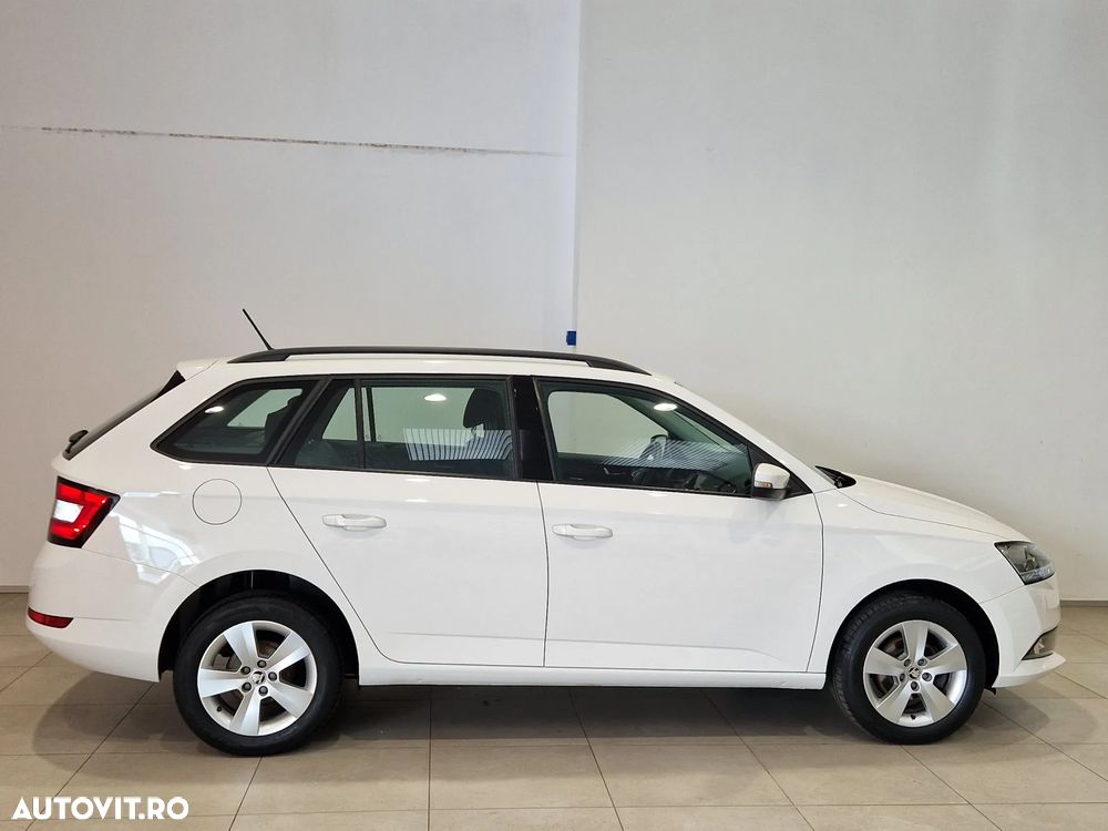 Skoda Fabia - 6