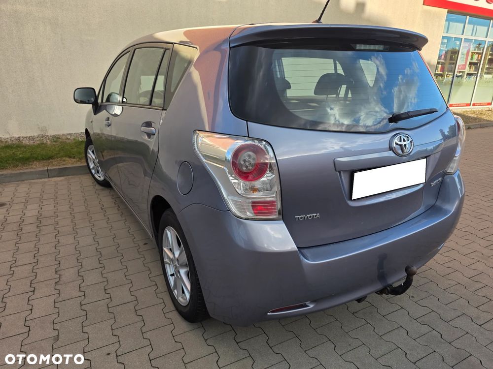 Toyota Verso 1.6 5-Sitzer Comfort - 12