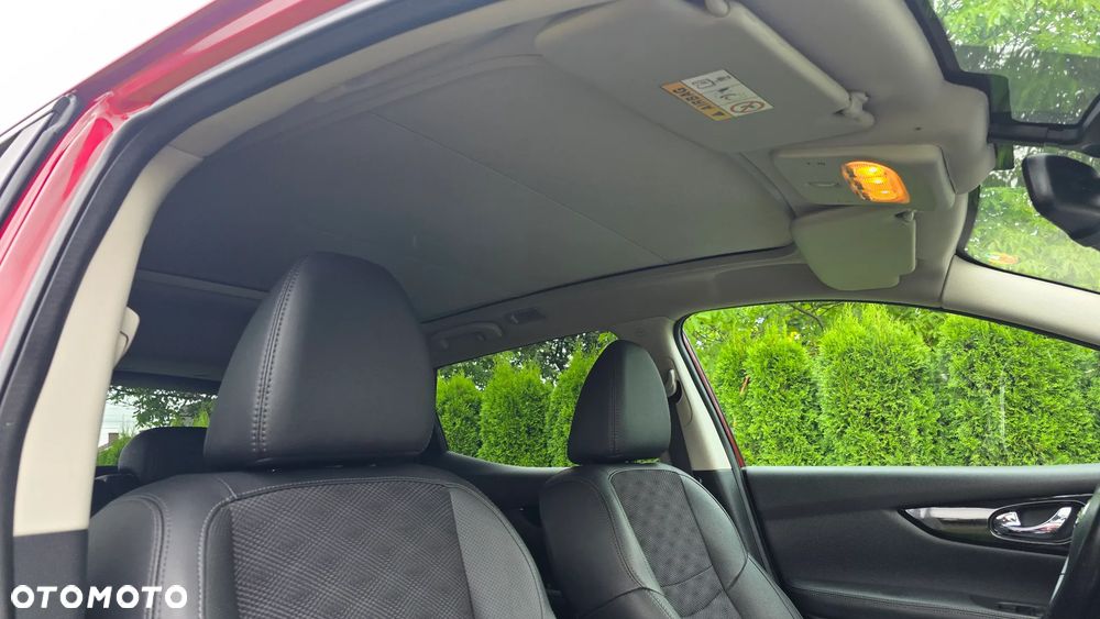 Nissan Qashqai 1.6 dCi 4x4 360 S&S - 24