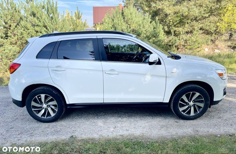 Mitsubishi ASX - 4