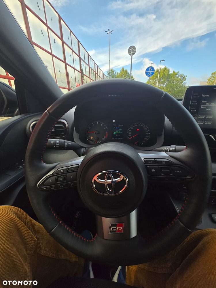 Toyota Yaris GR 1.6 Dynamic - 32