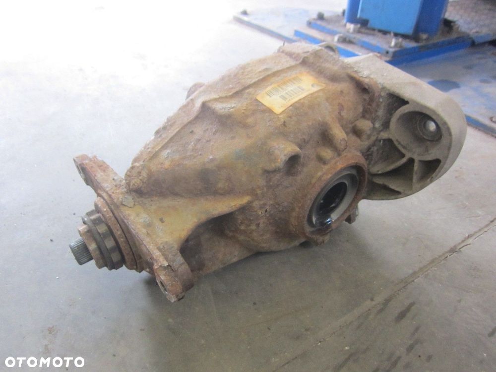 BMW X3 F25 N52 MOST TYLNY DYFER TYŁ 7592009 3.73 7592010 33107592010 2.0D - 2