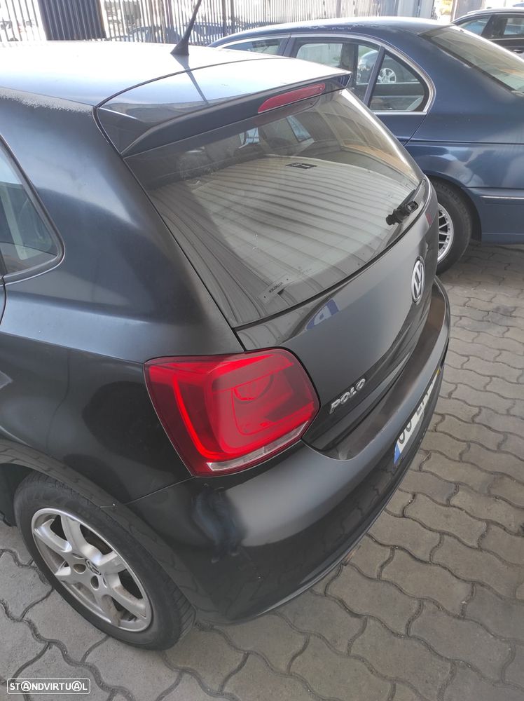 VW Polo 1.6 TDI Confortline BlueMotion - 4