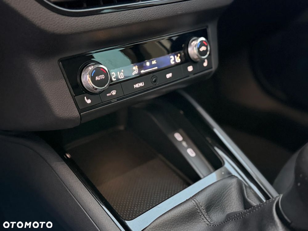 Skoda Kamiq 1.5 TSI Ambition - 27