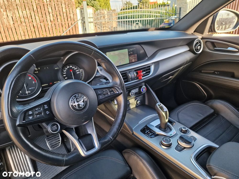 Alfa Romeo Stelvio 2.0 Turbo Veloce Q4 - 9