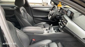 BMW Seria 5 520d AT - 10