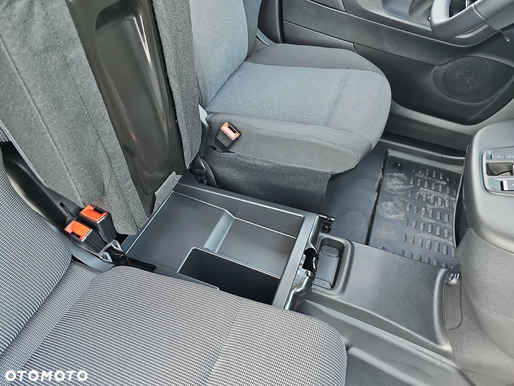 Opel COMBO Furgon XL automat - 26