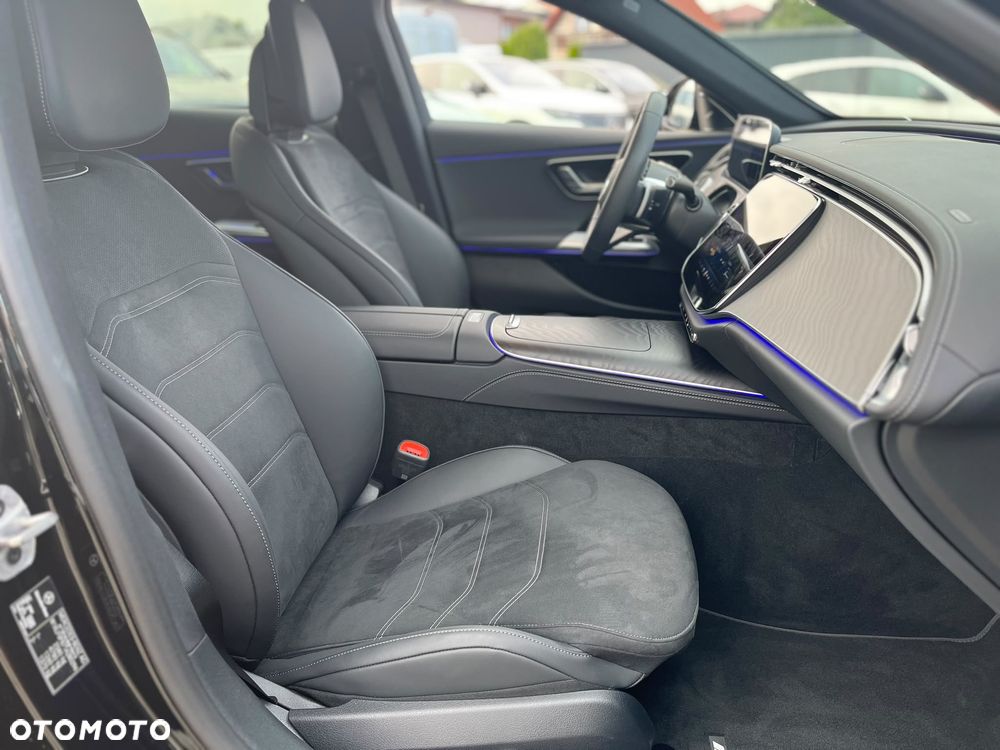 Mercedes-Benz Klasa E 220 d mHEV 4-Matic AMG 9G-Tronic - 15