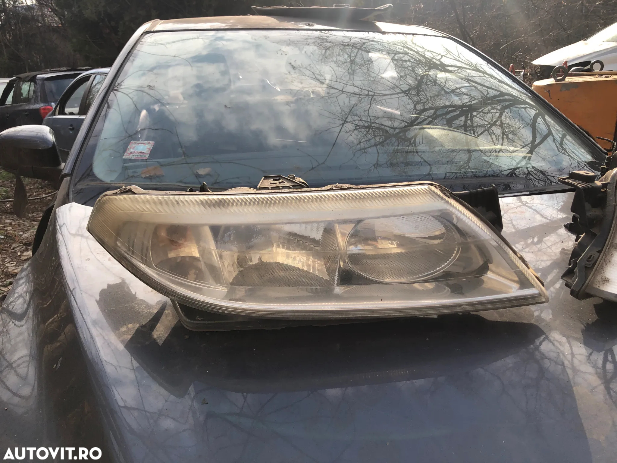 Far stanga/far dreapta Renault Laguna 2 non facelift 2003 - 5