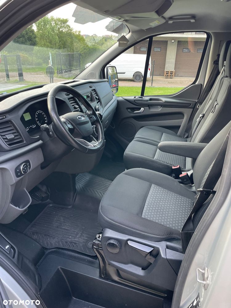 Ford Transit Custom - 13