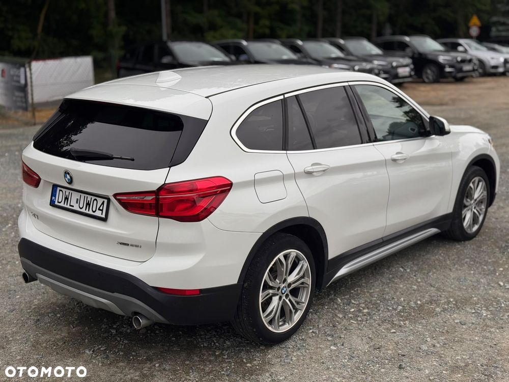 BMW X1 xDrive25i GPF Advantage - 16