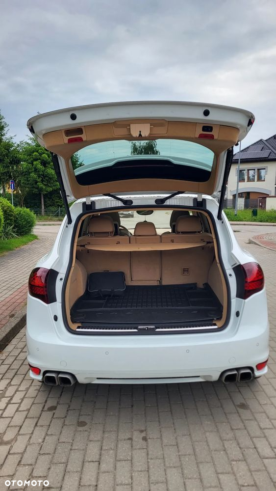 Porsche Cayenne S Diesel - 5