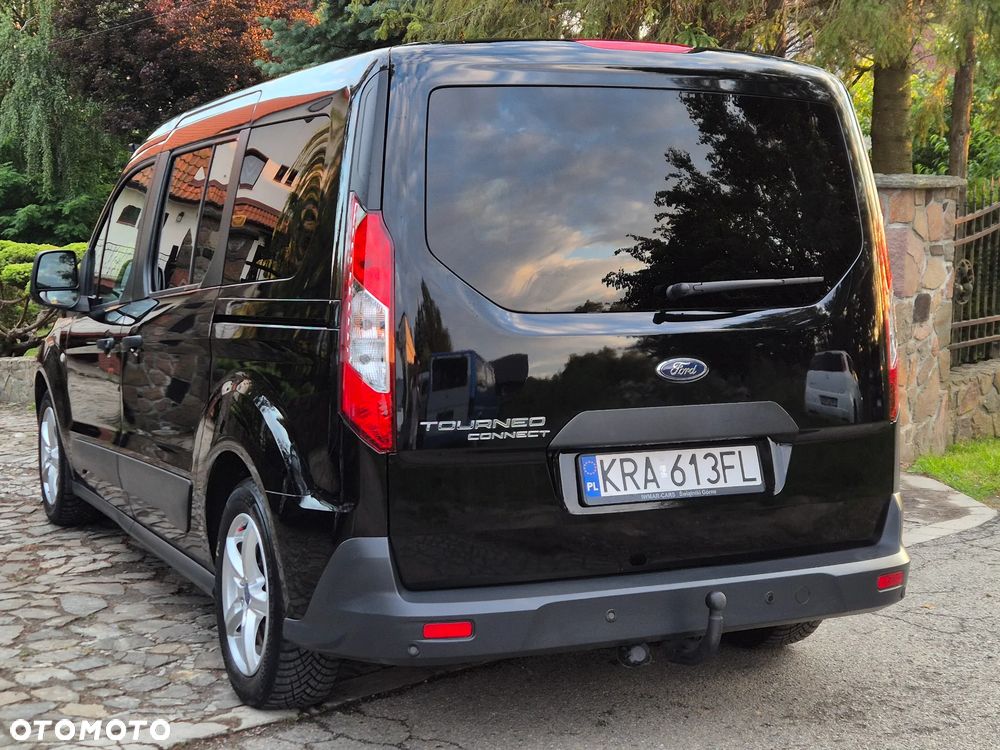 Ford Tourneo Connect Grand - 18