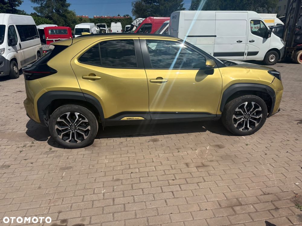 Toyota Yaris Cross 1.5 VVT-i - 9