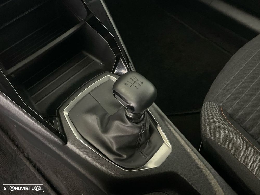 Peugeot 208 1.2 PureTech Allure - 19