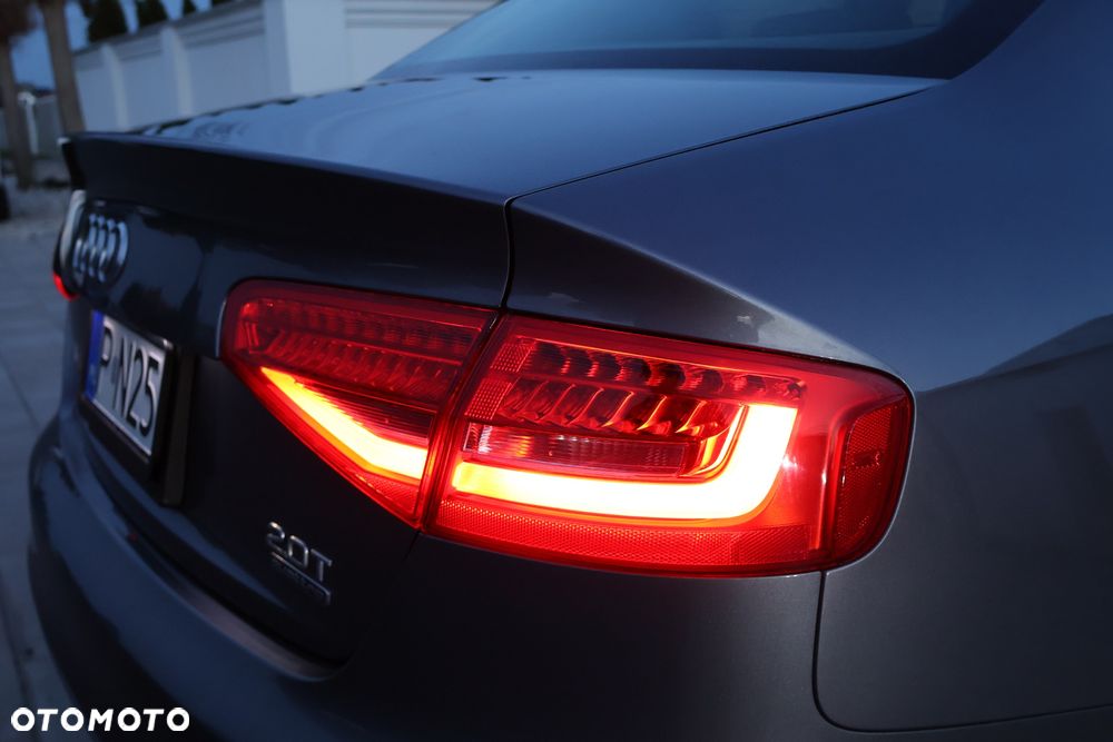 Audi A4 Limousine 2.0 TFSI Quattro - 13