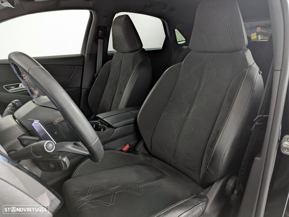 DS DS7 Crossback - 24