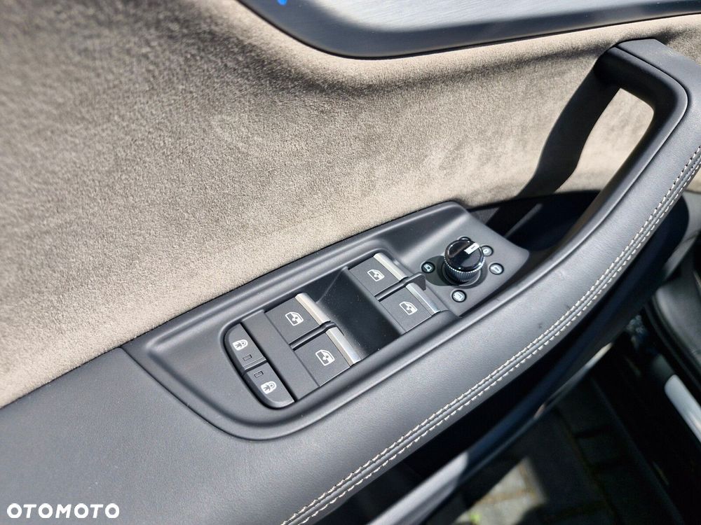 Audi Q7 55 TFSI mHEV Quattro S Line Tiptr - 34