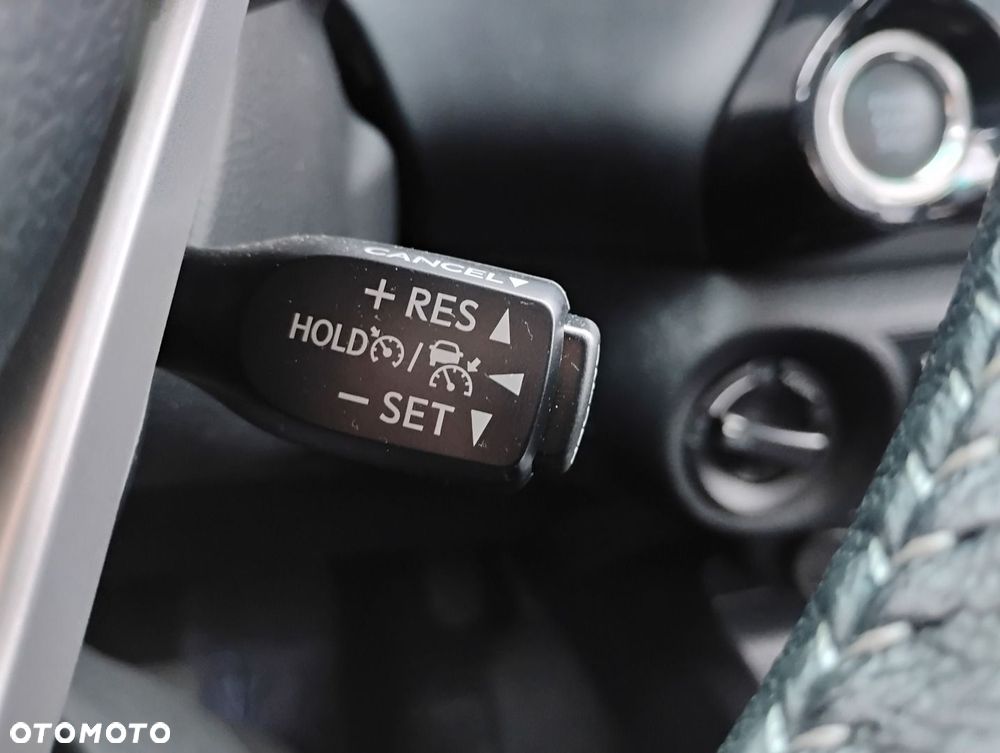 Toyota Hilux - 20