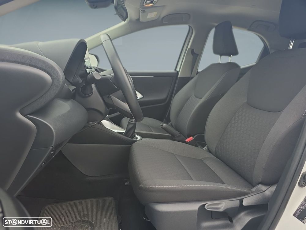 Toyota Yaris 1.0 VVT-i Comfort Plus - 14