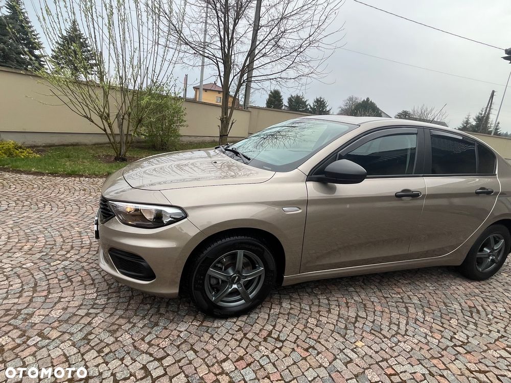 Fiat Tipo 1.4 16V Easy EU6d - 6