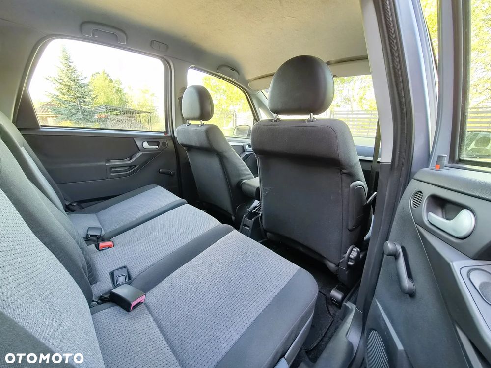 Opel Meriva - 13