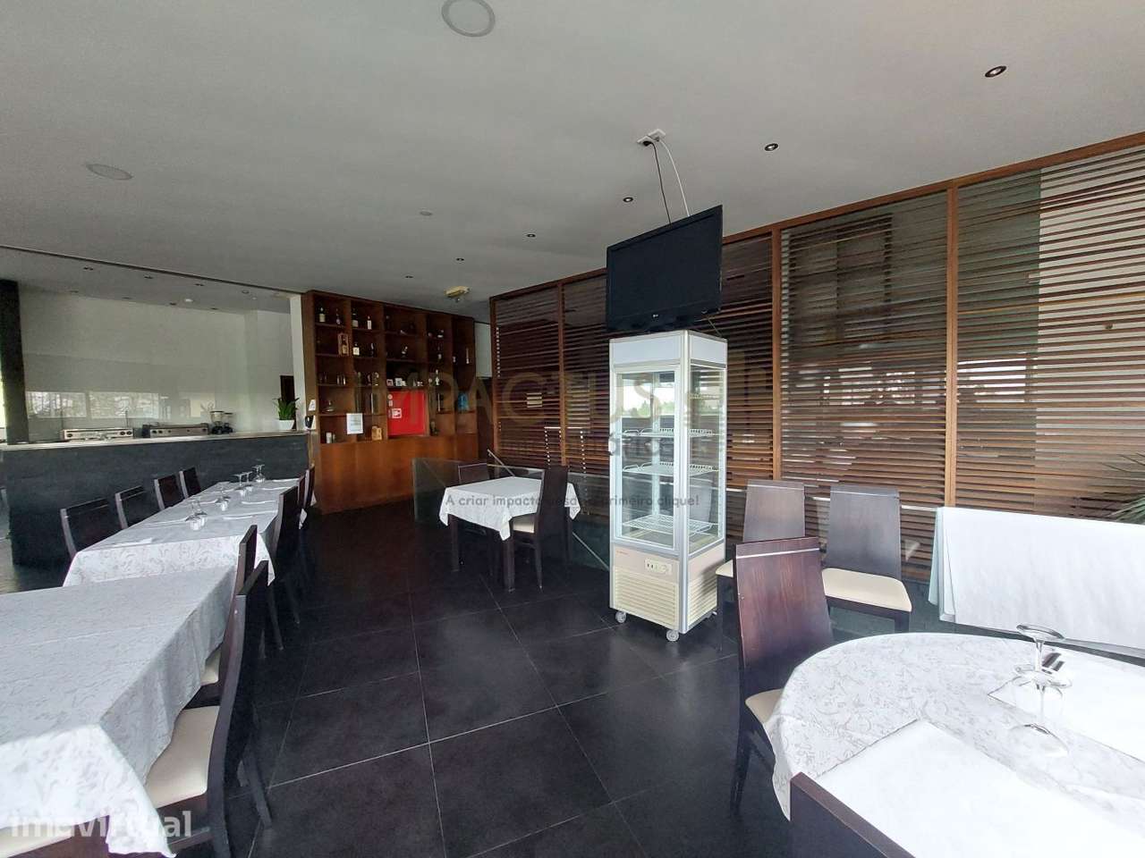 Restaurante e Snack Bar - Grande imagem: 4/15