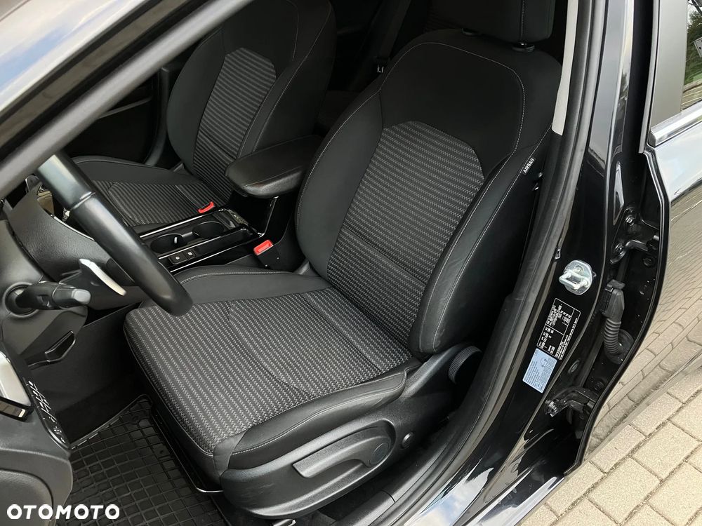 Kia Ceed 1.6 GDI PHEV L Business Line DCT - 38