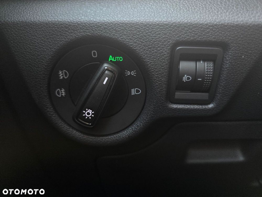 Skoda Kamiq 1.5 TSI Selection - 11