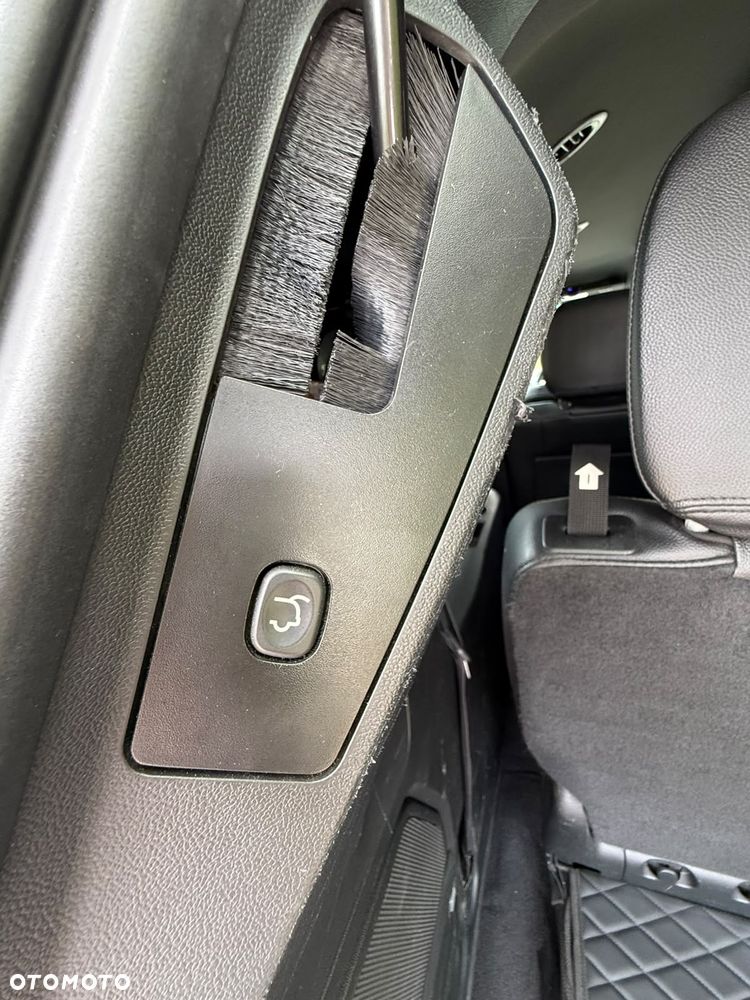 Dodge Grand Caravan 3.6 R/T - 25