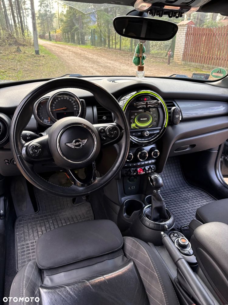 MINI Cooper - 12
